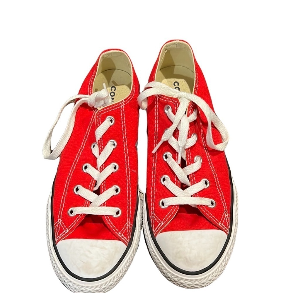 CONVERSE RED SNEAKERS size 2.5